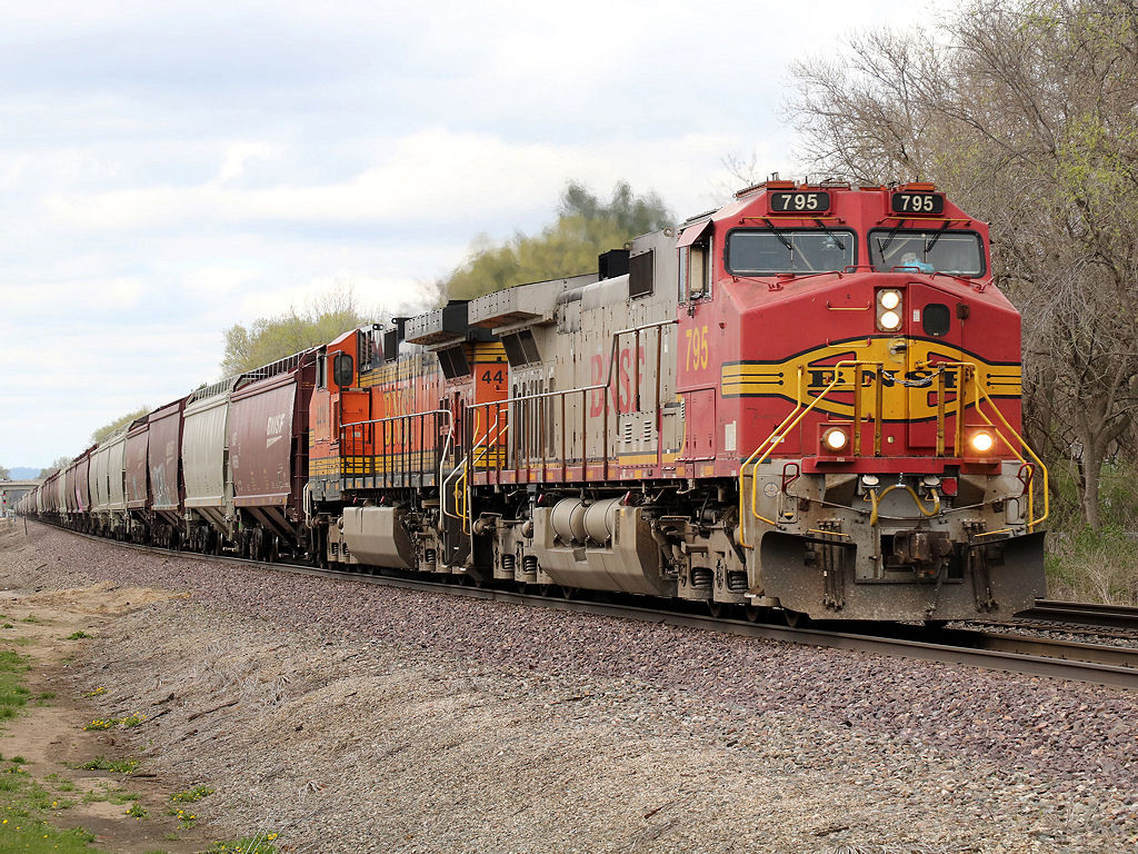 BNSF 795